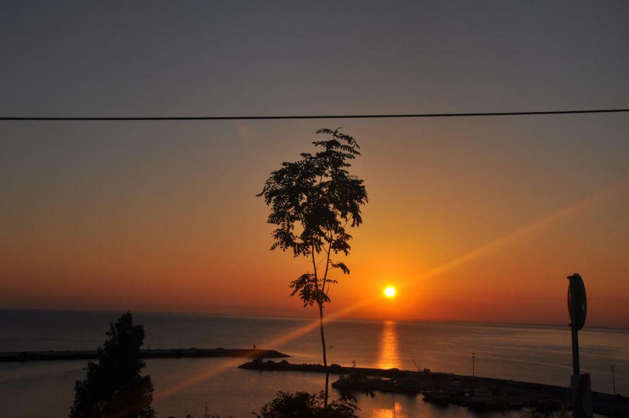 Panaroma Damla Otel Самсун Екстер'єр фото